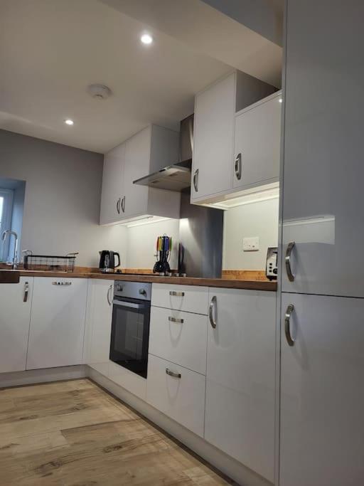 Villa Amazing Coastal & Sunset Views In Eryri Llanllyfni Exterior foto